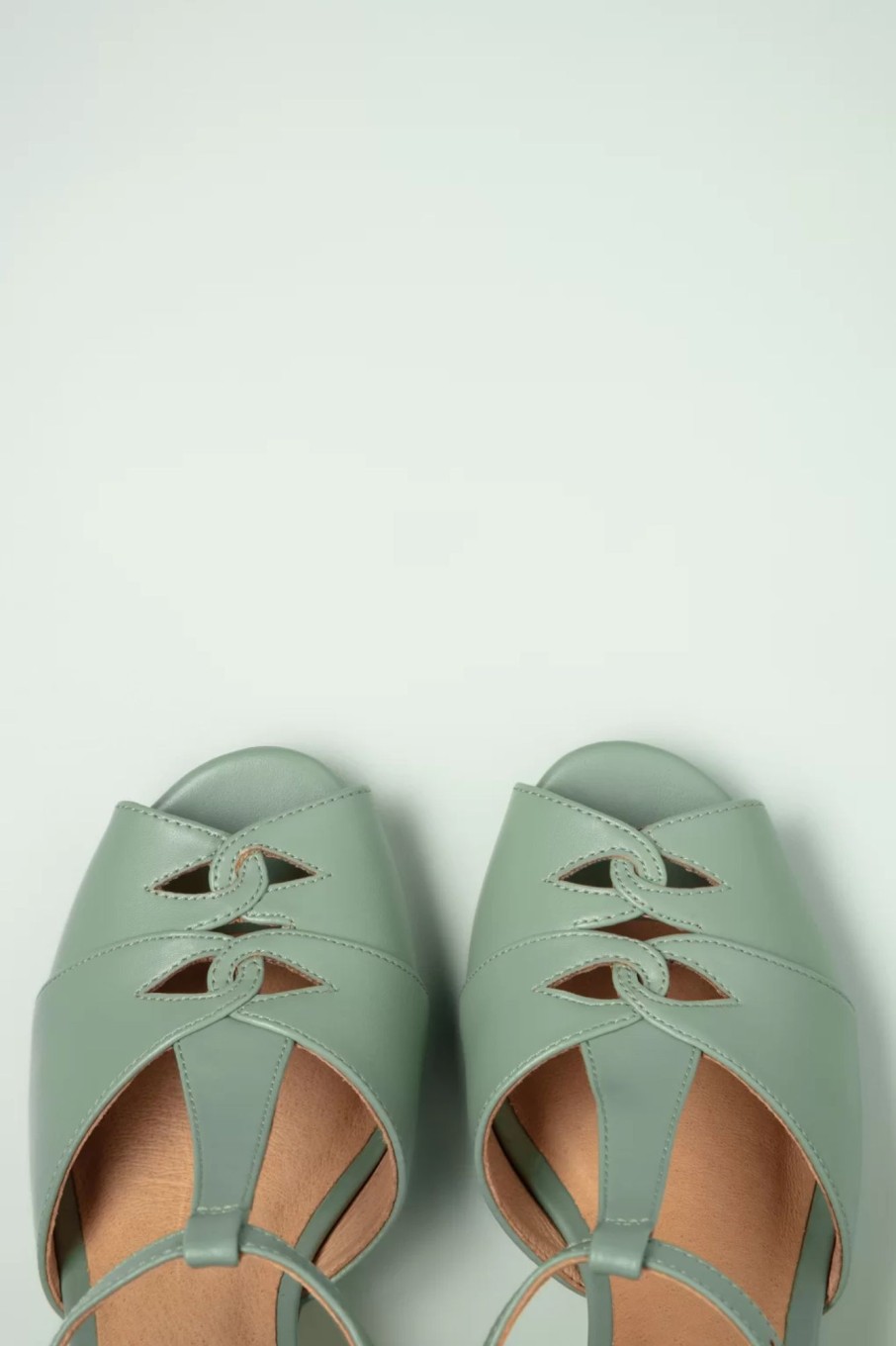 Chelsea Crew Pumps | Catherina Pumps Mit T-Strap In Mint