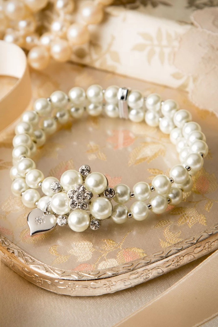 Lovely Schmuck | Audrey Creme Perlenarmband