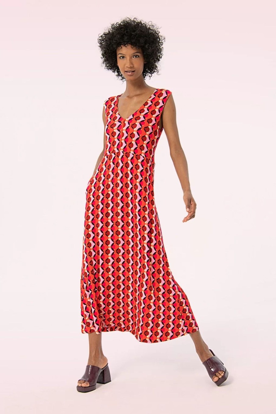 Surkana Plus Sizes Kleider | Lia Maxi Kleid In Fuchsia