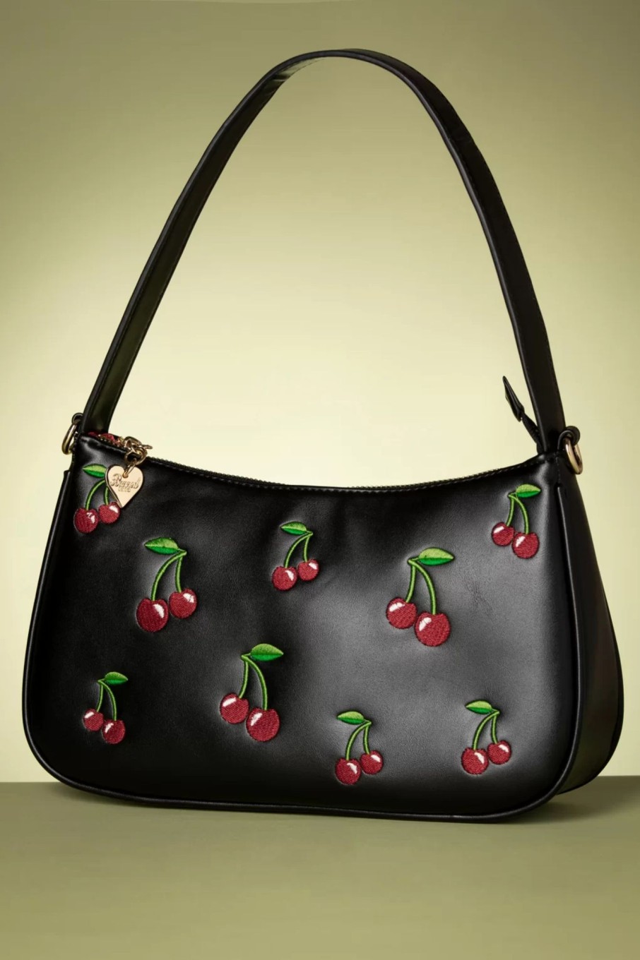 Banned Retro Taschen | Wild Cherry Handtasche In Schwarz