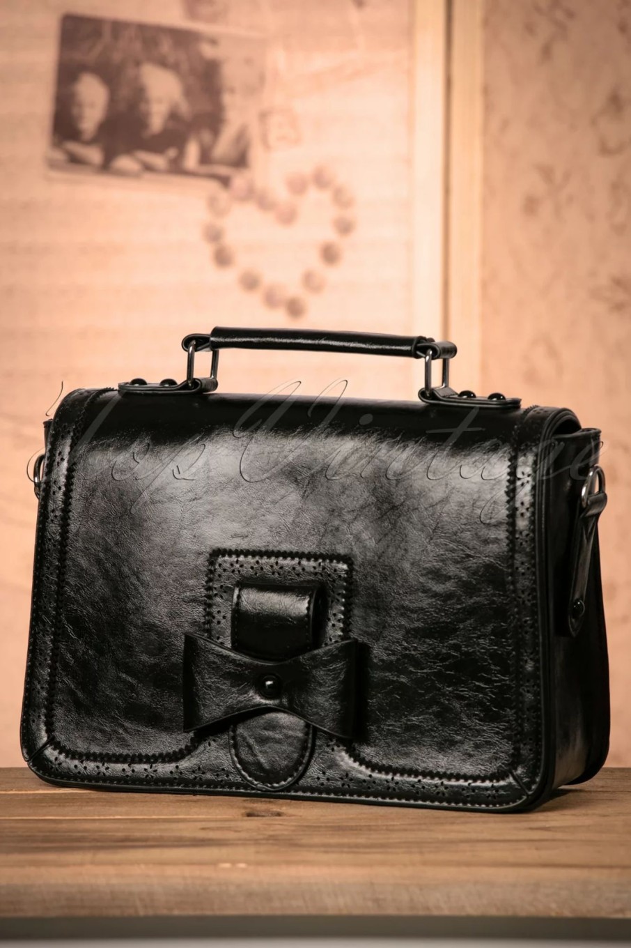 Banned Retro Taschen | Scandal Office Handtasche In Schwarz