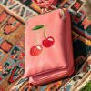 Banned Retro Geldborsen | Cherry Pie Handytasche In Korallenrosa