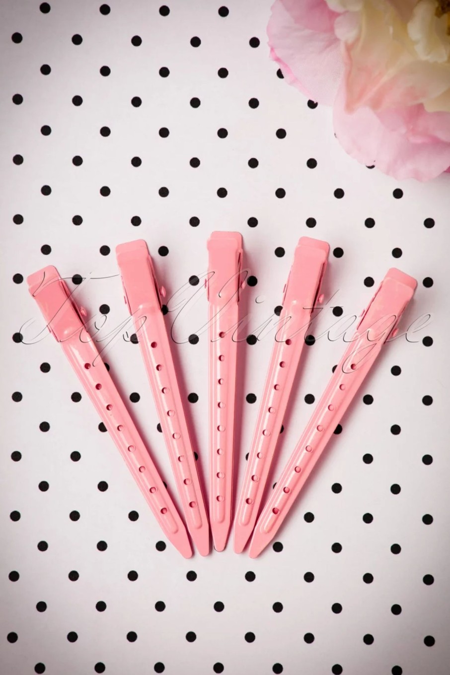 Lauren Rennells Haarstyling | Vintage Hairstyling: Hollywood Duckbill Clipettes In Pink