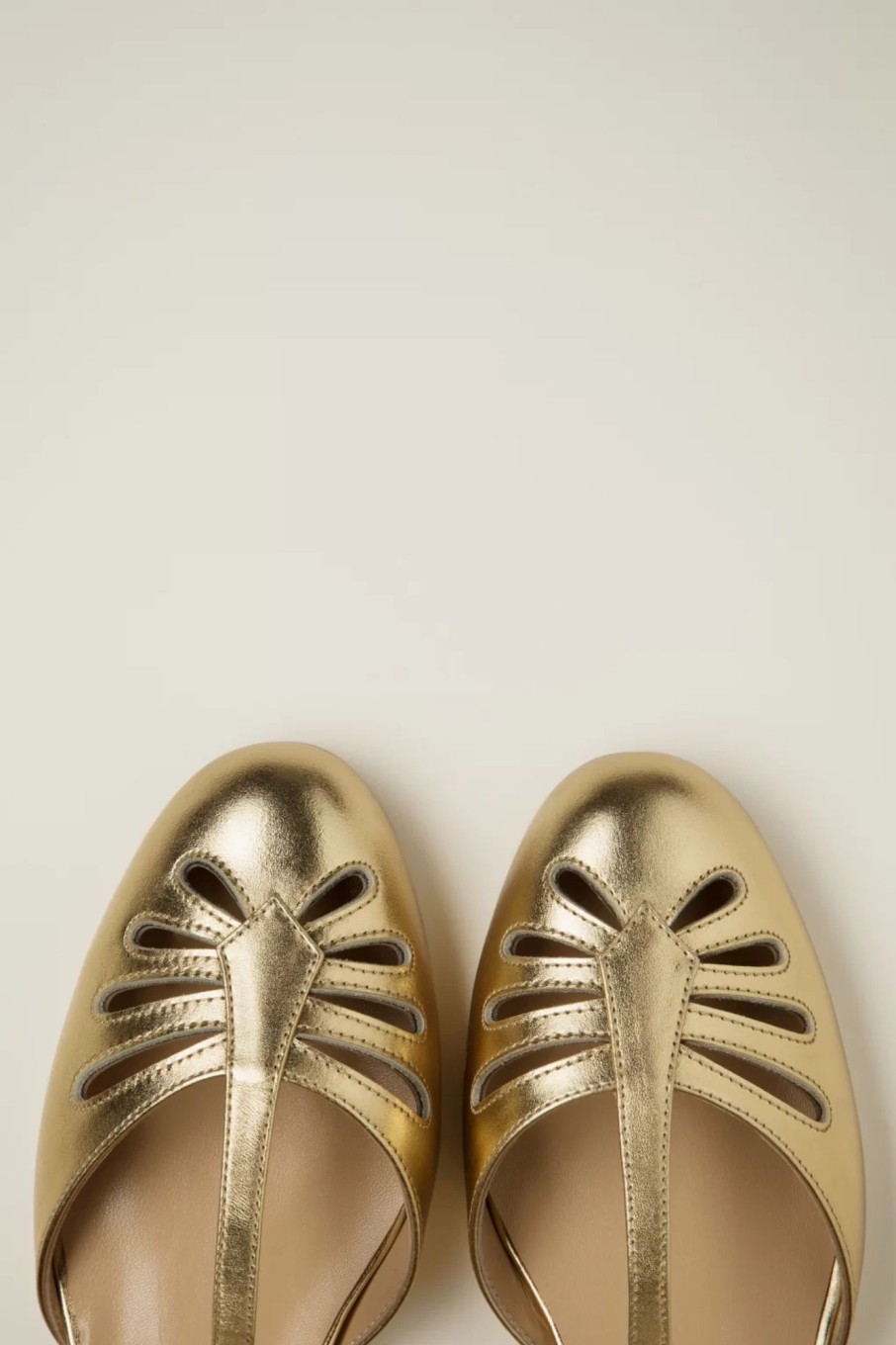 Charlie Stone Ballerinas | Singapore T-Riemen Flats In Gold