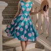 Topvintage Boutique Collection Plus Sizes Kleider | Adriana Swing-Kleid Mit Blumenmuster In Blaugrun