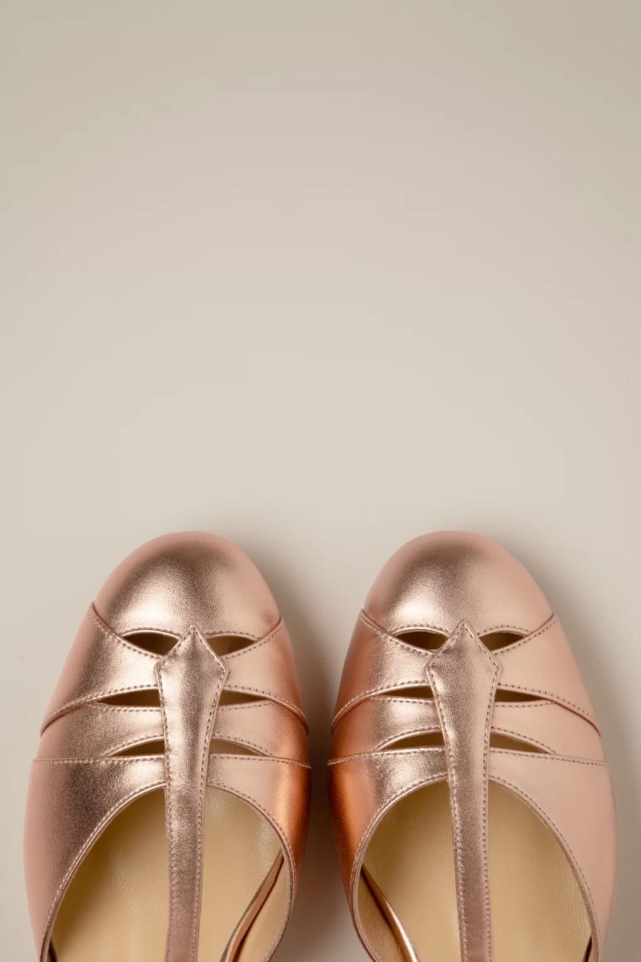 Charlie Stone Pumps | Petit Monaco T-Riemen Pumps In Rosegold