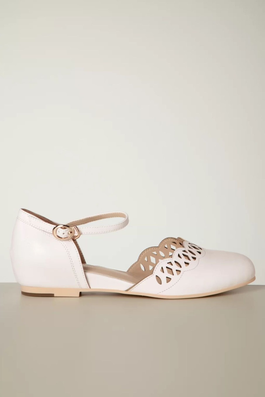 Charlie Stone Ballerinas | Siena Flats In Chiffon Weis